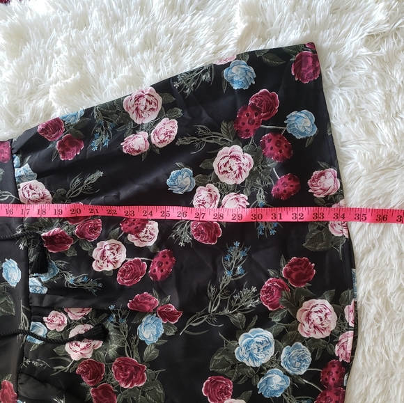 #118❤ Kensie rose bouquet sheath dress -size small - Picture 2 of 8